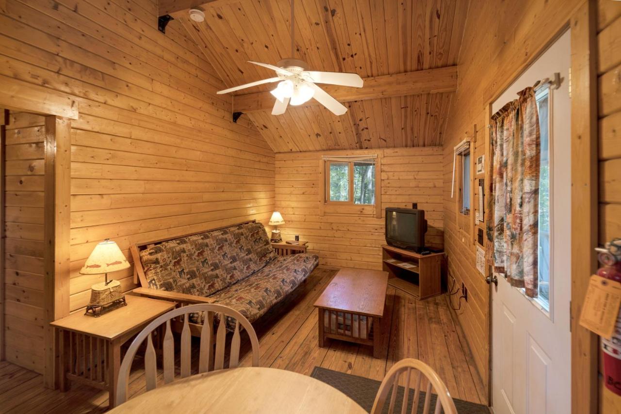 Yogi Bear'S Jellystone Park Camp-Resort Wisconsin Dells Lake Delton Exterior foto